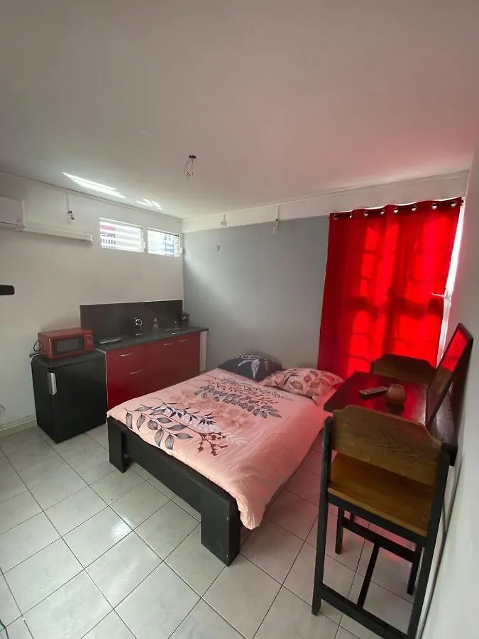 Joli Studio Proche De Toutes Commodites Les Trois-Îlets 0*,  Martinique