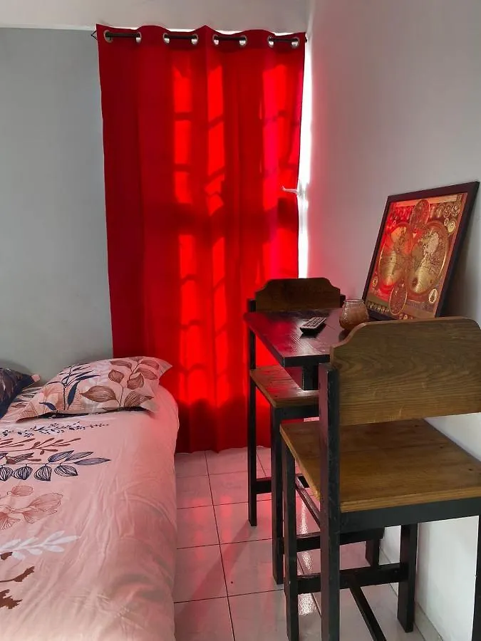 Joli Studio Proche De Toutes Commodites Les Trois-Îlets Apartman